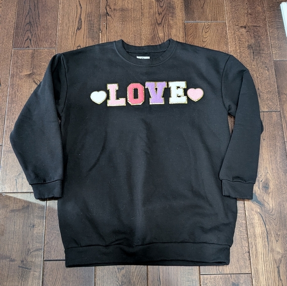 Love Sweatshirt - Picture 1 of 4